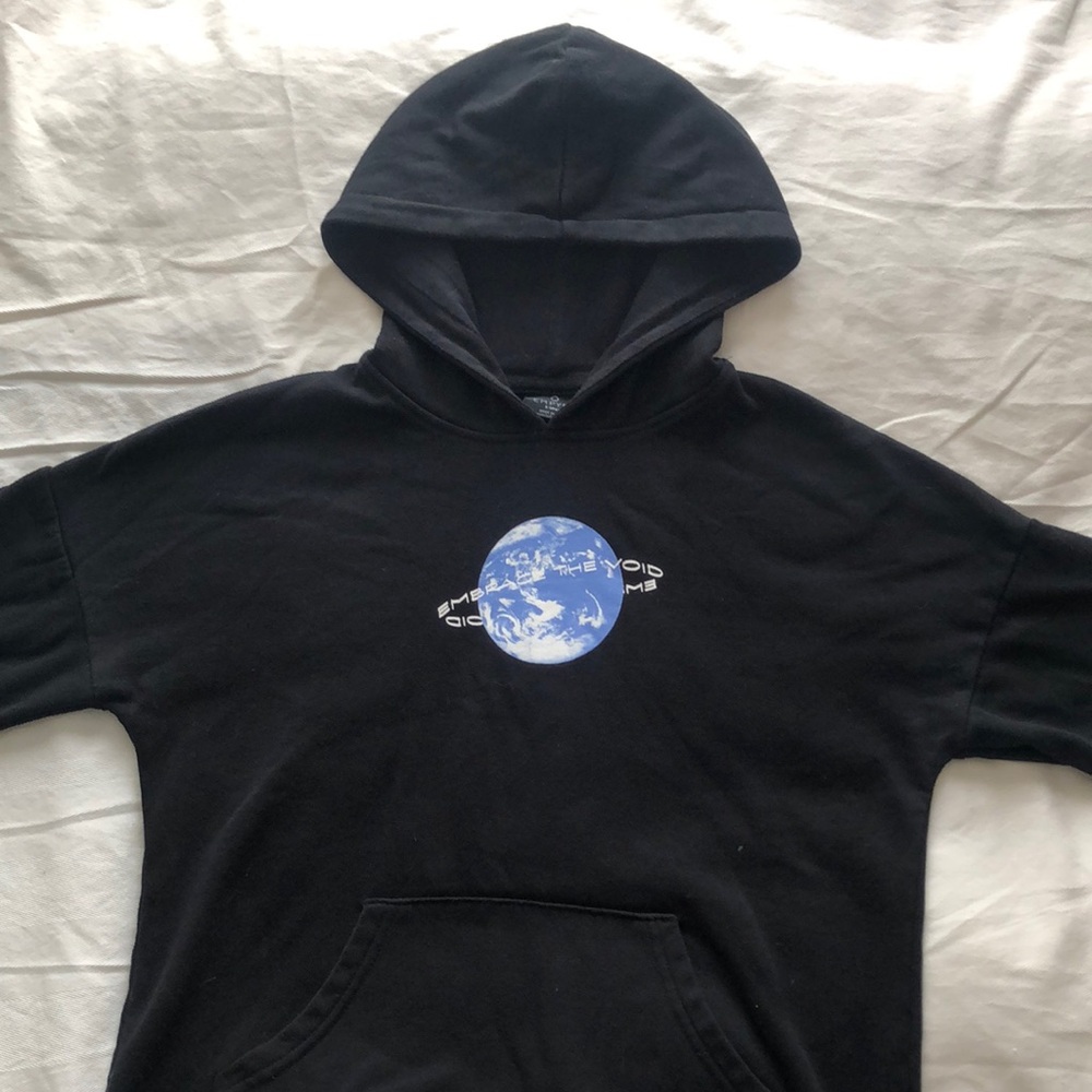 EMPYRE Fredia Glow Alien Black Hoodie